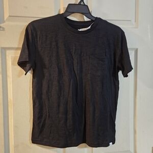 GAP KIDS BOYS POCKET TEE: BLACK: NEW WITH TAGS: SIZE XXL (14/16)